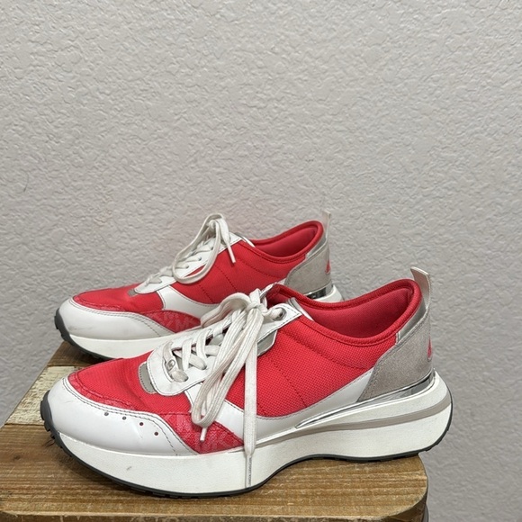 Michael Kors Flynn Trainer Lace Up Sneakers Size 9 - Picture 4 of 8